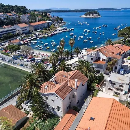Seafront Villa Domus Marini Apartments Apartamento